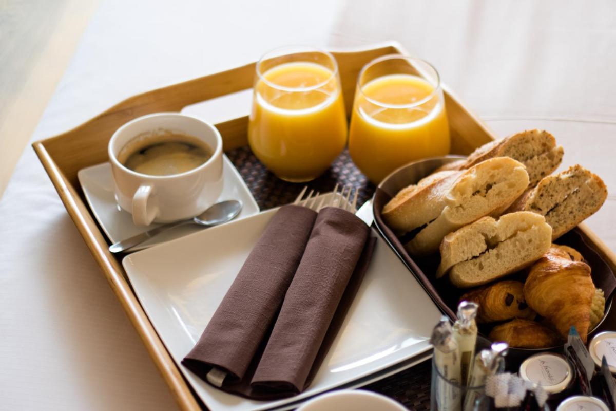 Hostellerie La Farandole