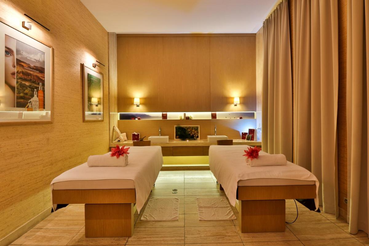 Hostellerie La Farandole