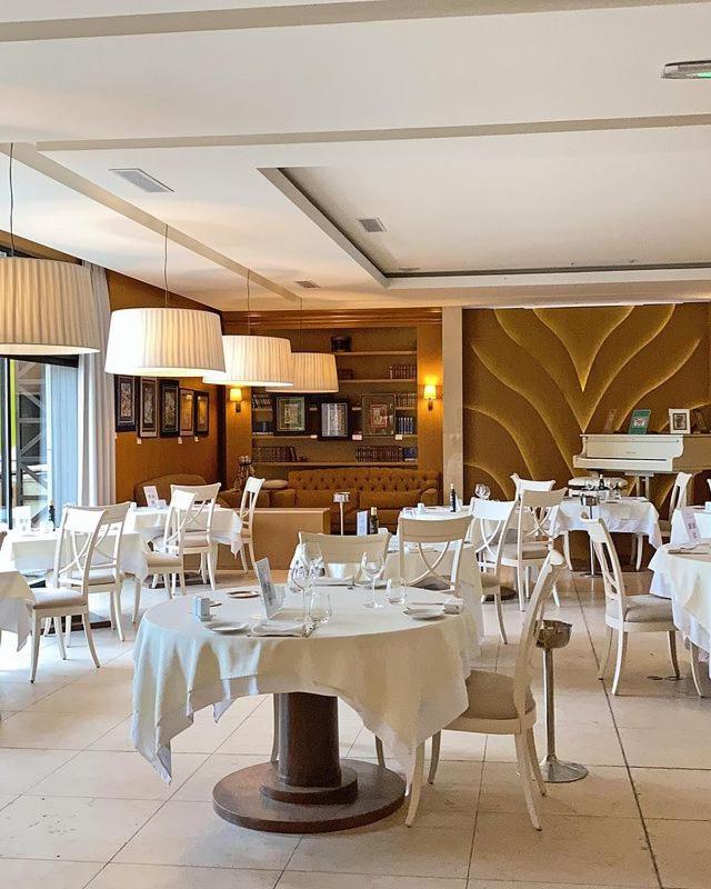 Hostellerie La Farandole
