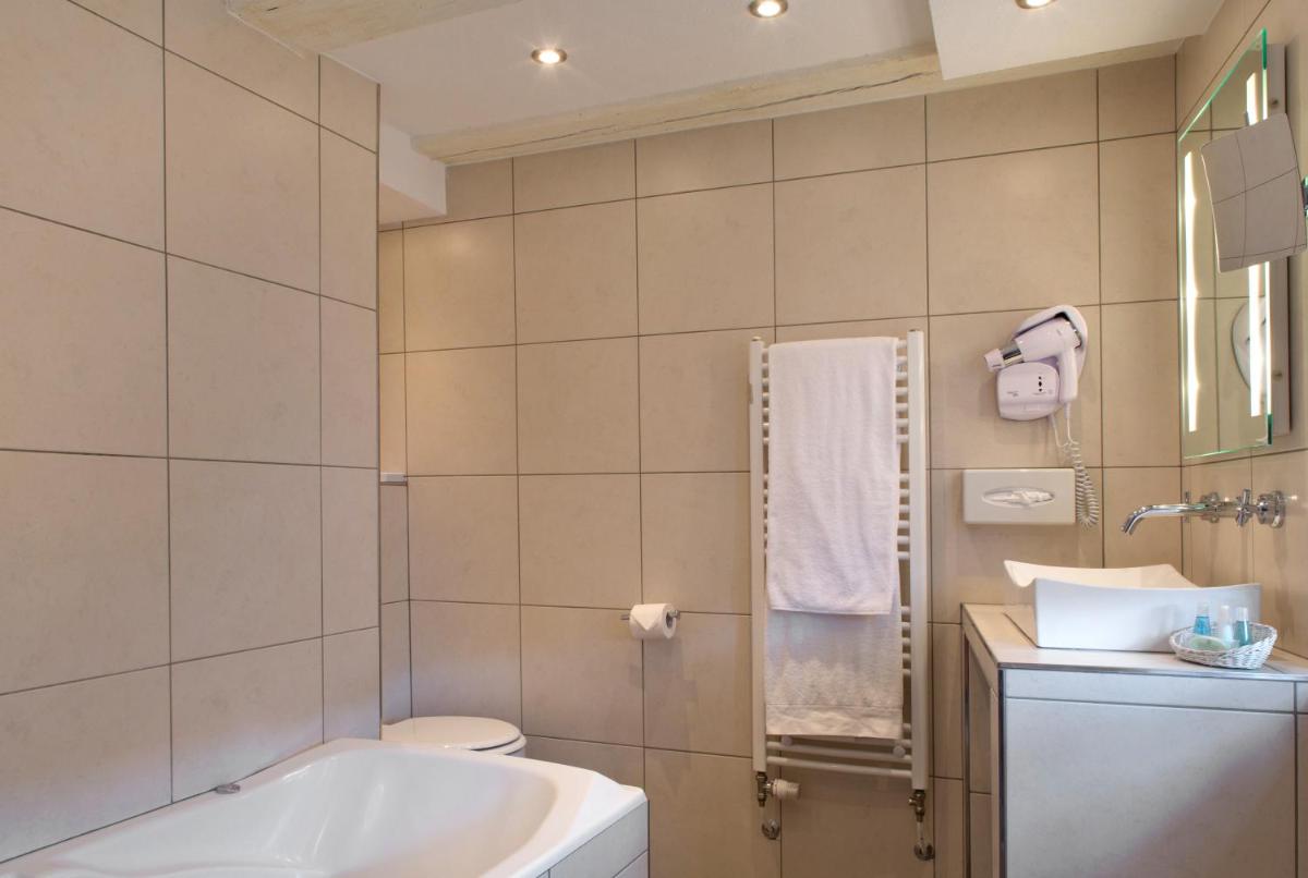 Hotel Restaurant Le Maréchal - Teritoria