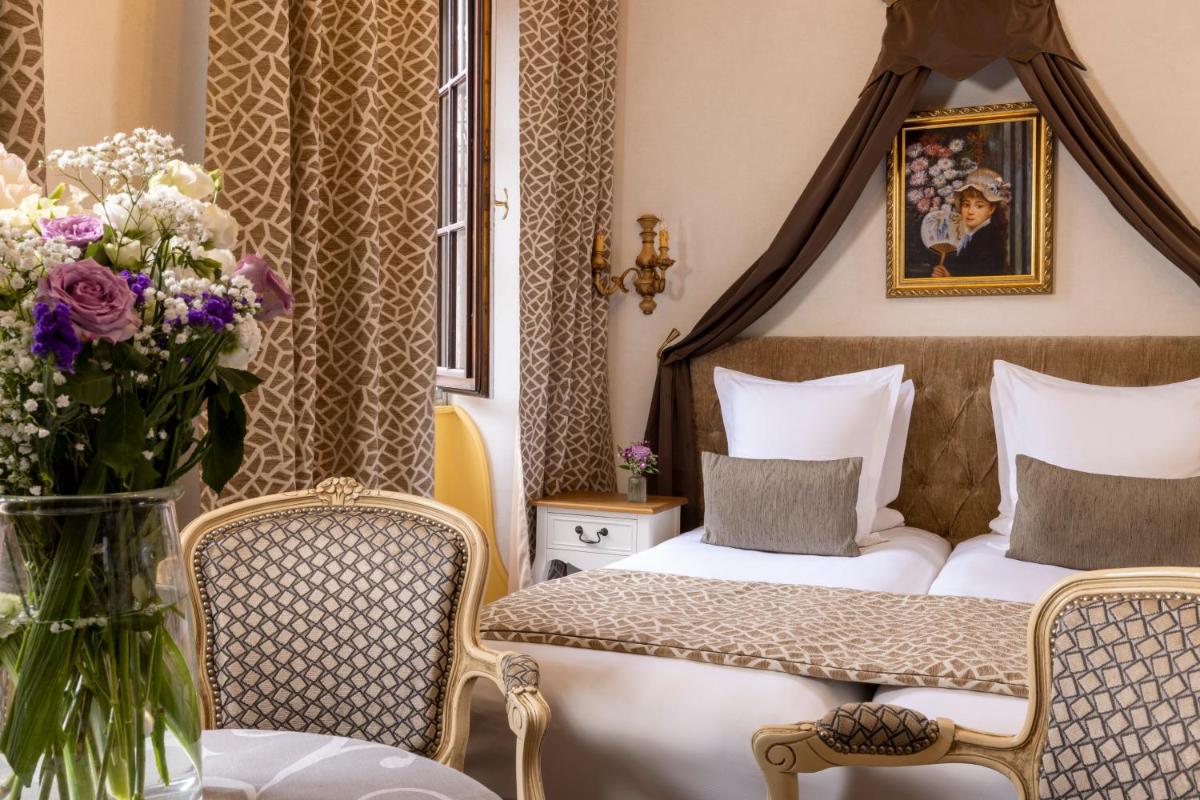 Hotel Restaurant Le Maréchal - Teritoria