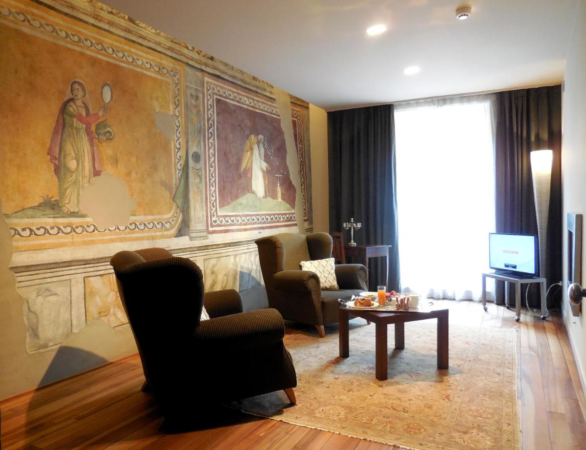 Palazzo Ai Capitani