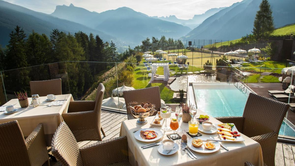 Hotel Albion Mountain Spa Resort Dolomites