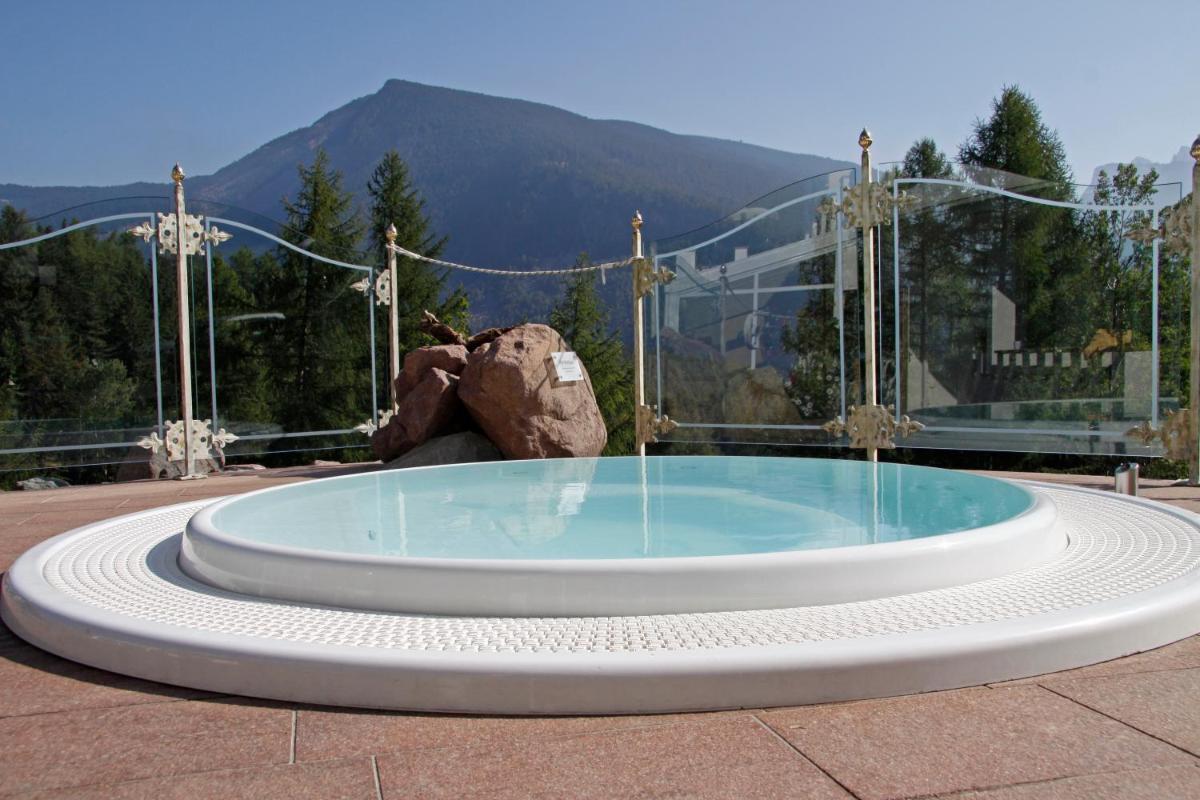 Hotel Albion Mountain Spa Resort Dolomites