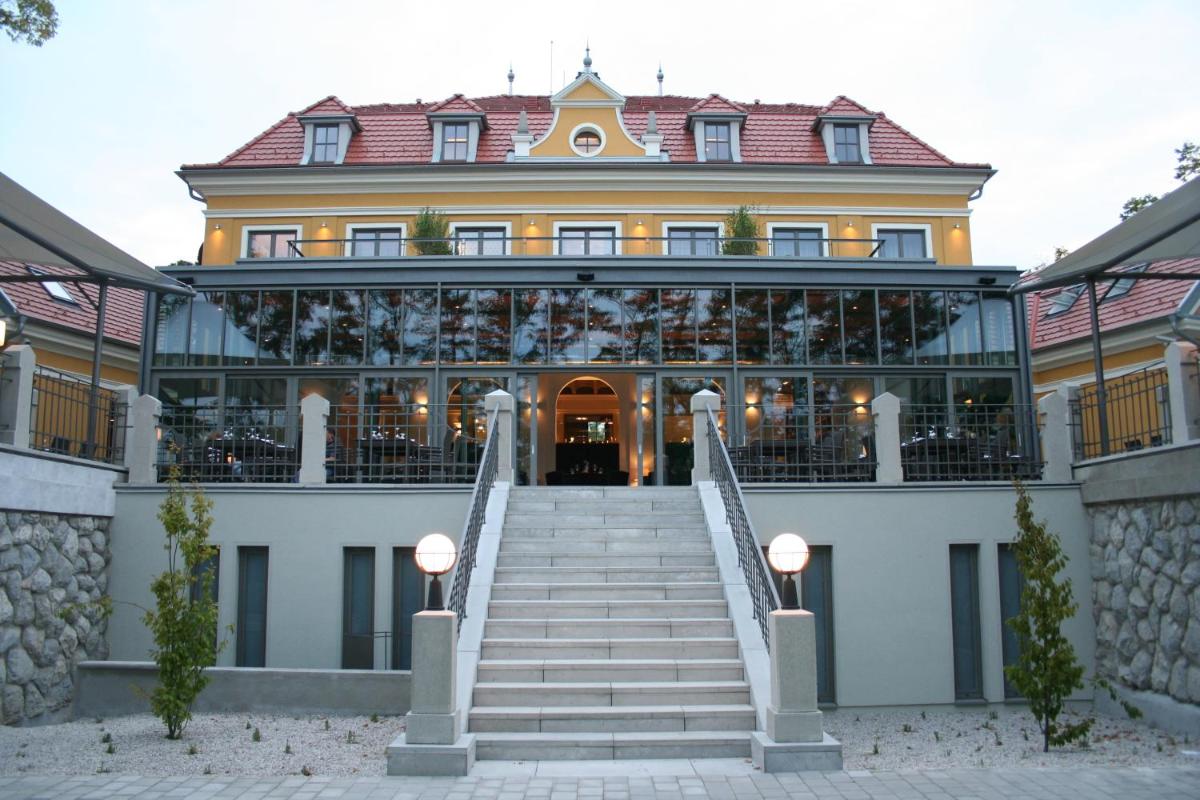 Hotel ALBRECHT