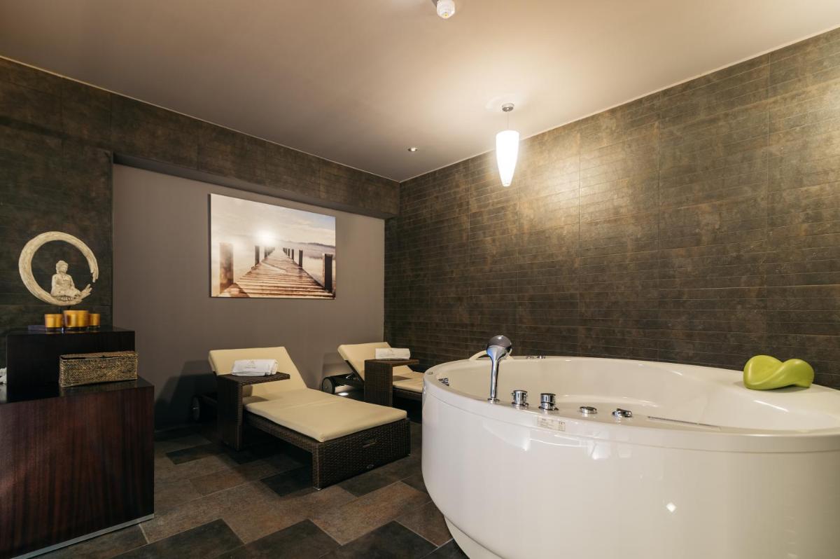 Hotel Aleksander Medical & SPA