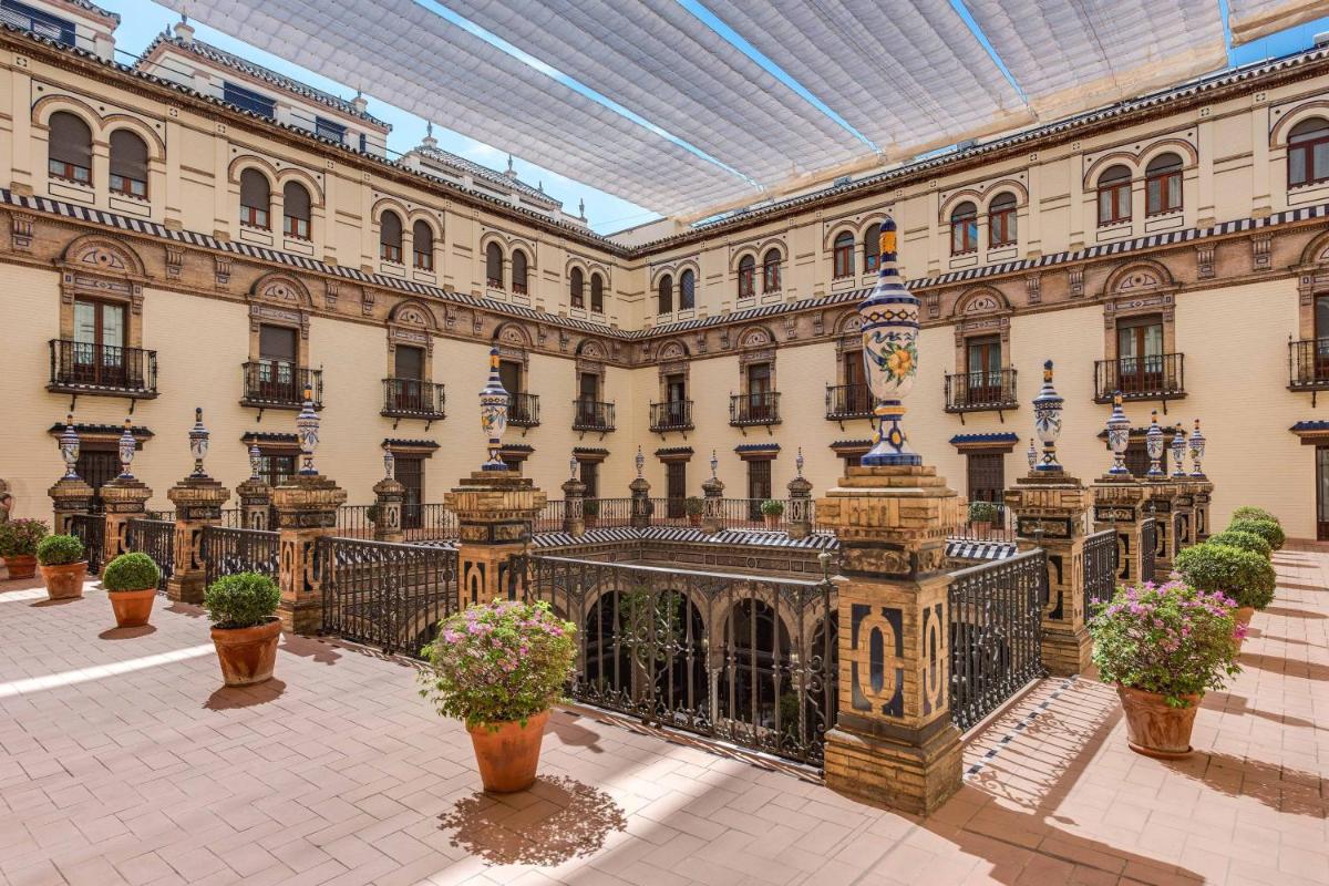 Hotel Alfonso XIII, a Luxury Collection Hotel, Seville