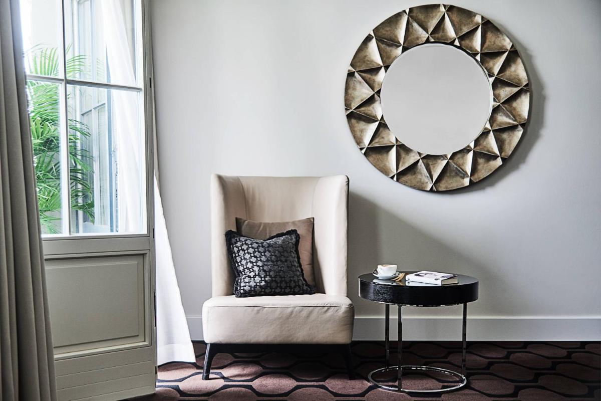 Roomers Berlin Steinplatz, Autograph Collection