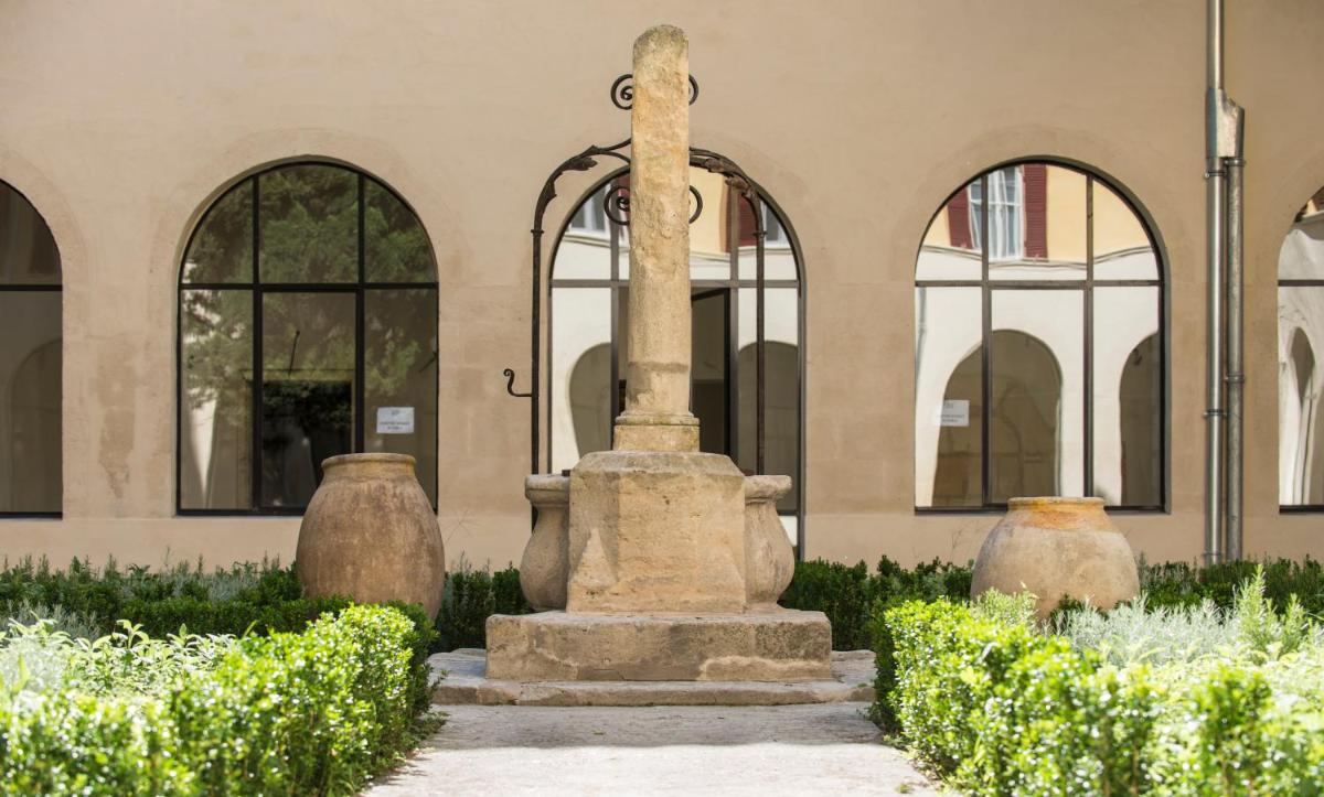 Jules César Hotel & Spa Arles - MGallery Collection