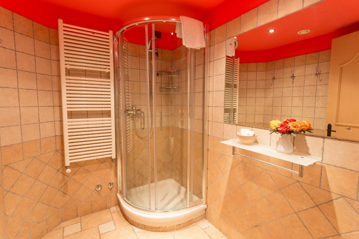 Hotel Arisch