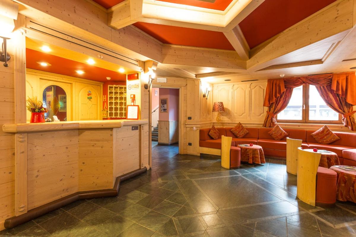 Hotel Arisch