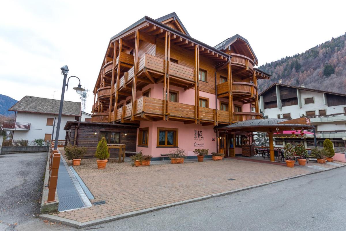 Hotel Arisch