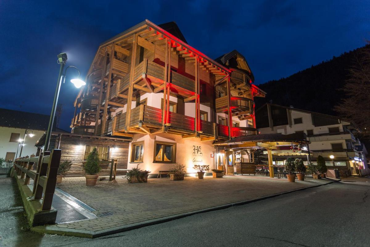 Hotel Arisch