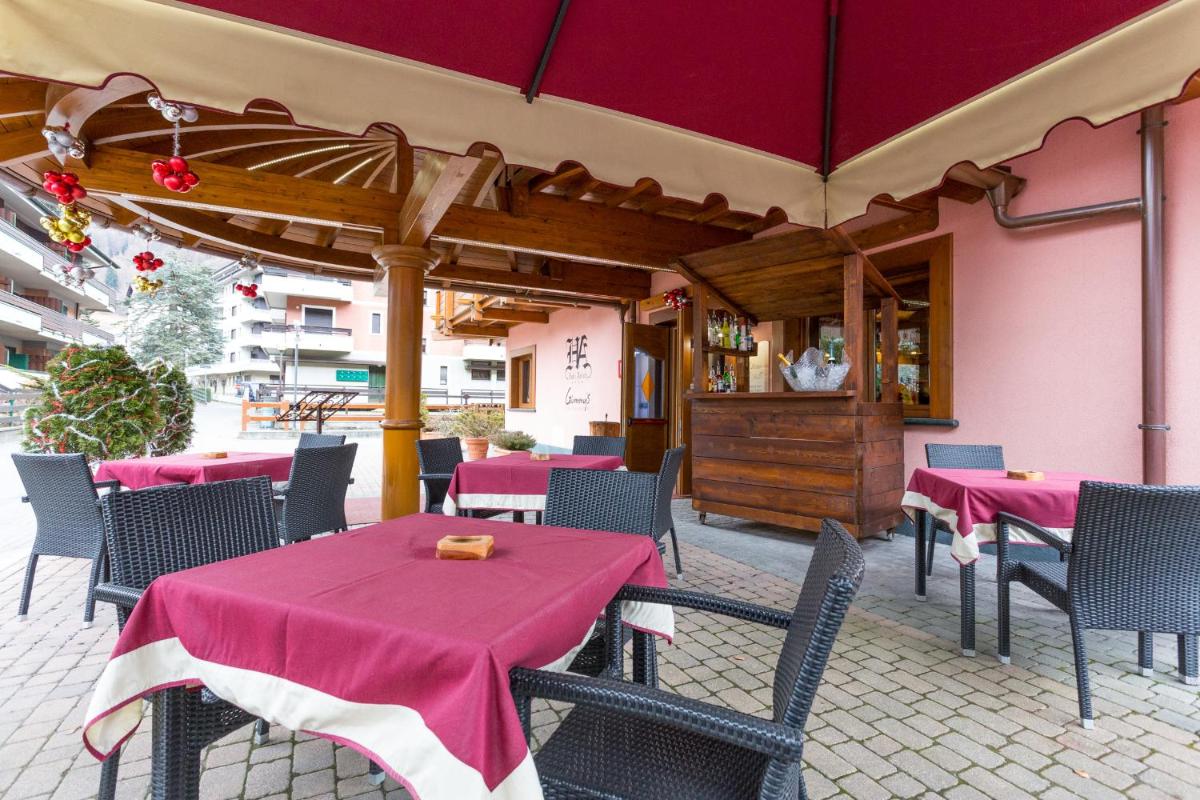 Hotel Arisch