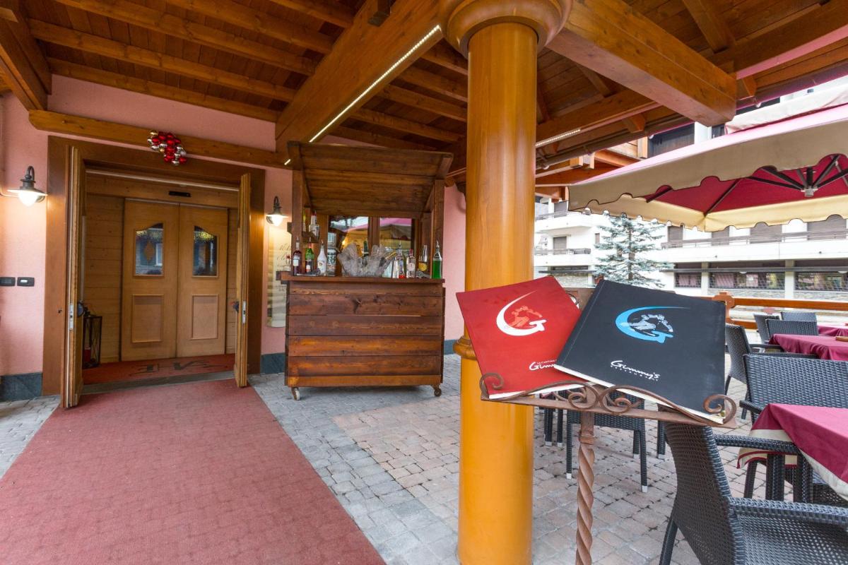 Hotel Arisch