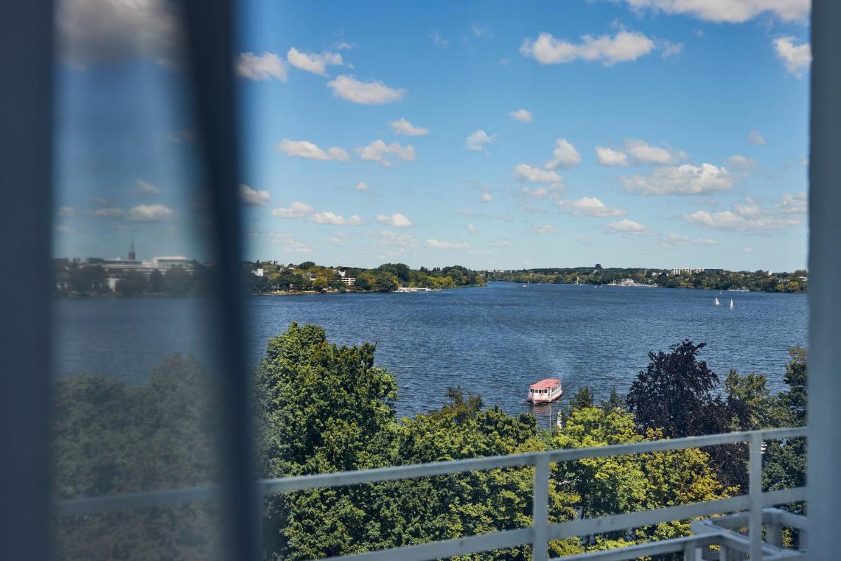 Hotel Atlantic Hamburg, Autograph Collection