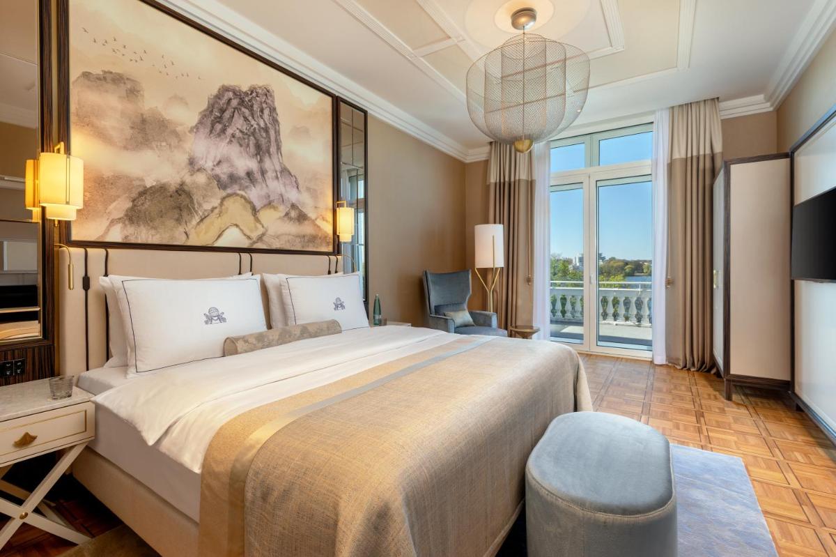Hotel Atlantic Hamburg, Autograph Collection
