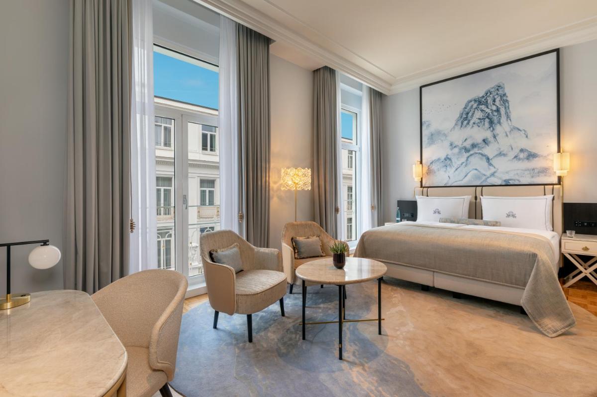 Hotel Atlantic Hamburg, Autograph Collection