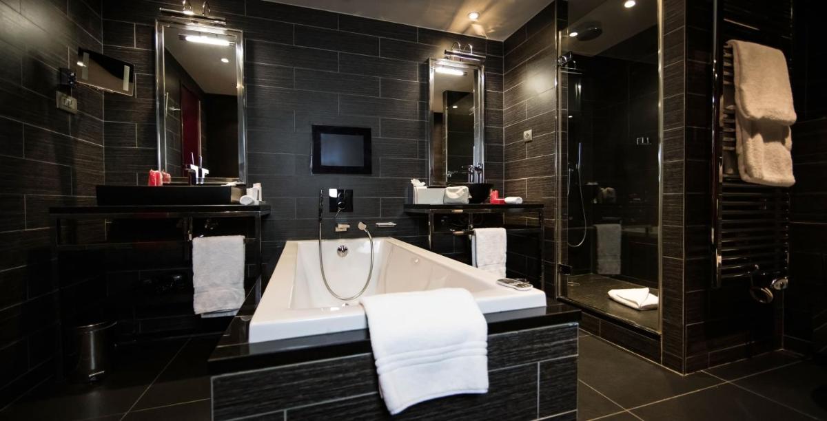 Avenue Lodge Hotel & Spa