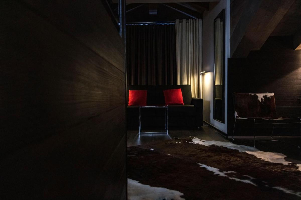 Avenue Lodge Hotel & Spa