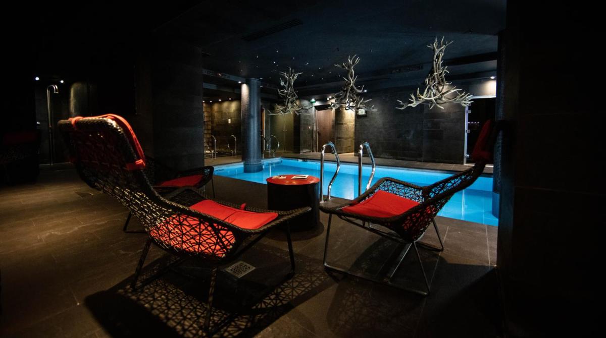 Avenue Lodge Hotel & Spa