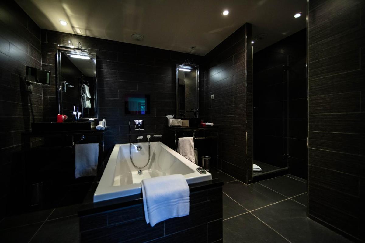 Avenue Lodge Hotel & Spa