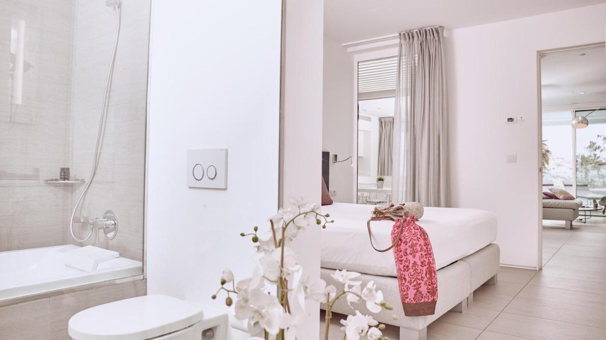 Domes Baobab Suites