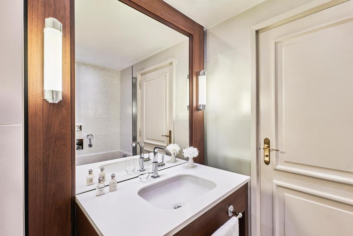 Hôtel Barrière Le Majestic Cannes