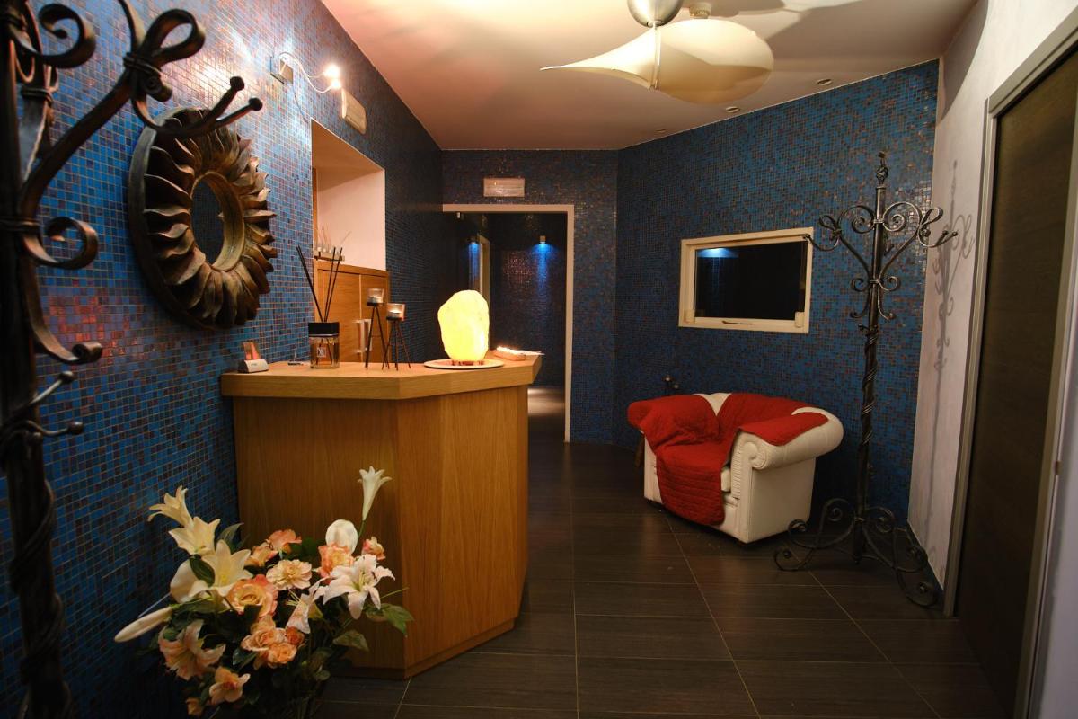 Hotel Bes & Spa