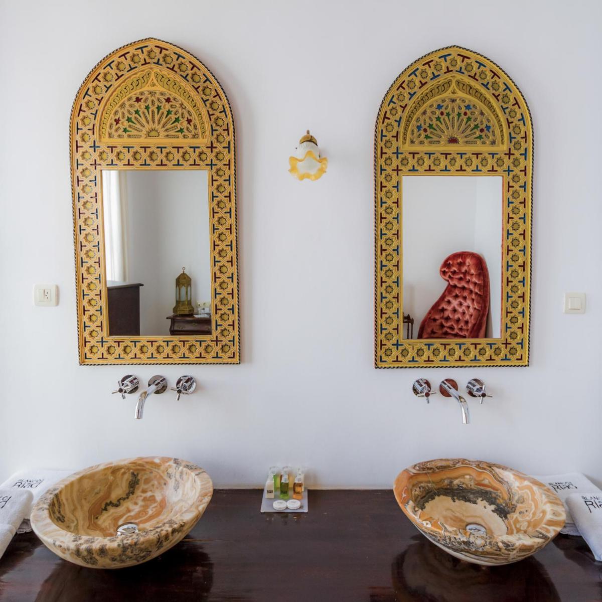 Hotel Blanco Riad