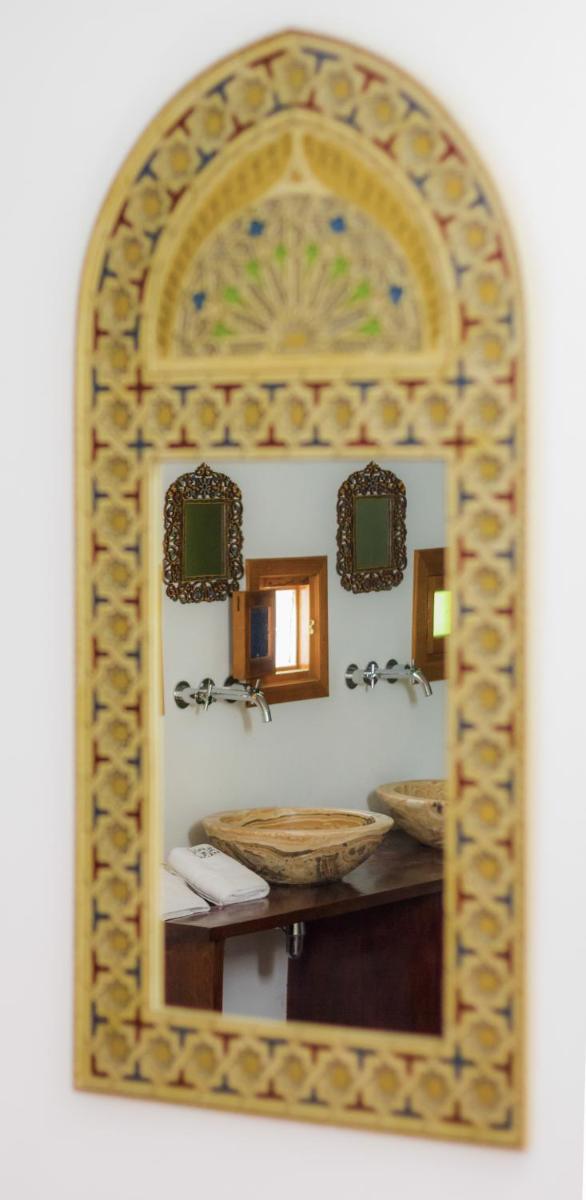 Hotel Blanco Riad