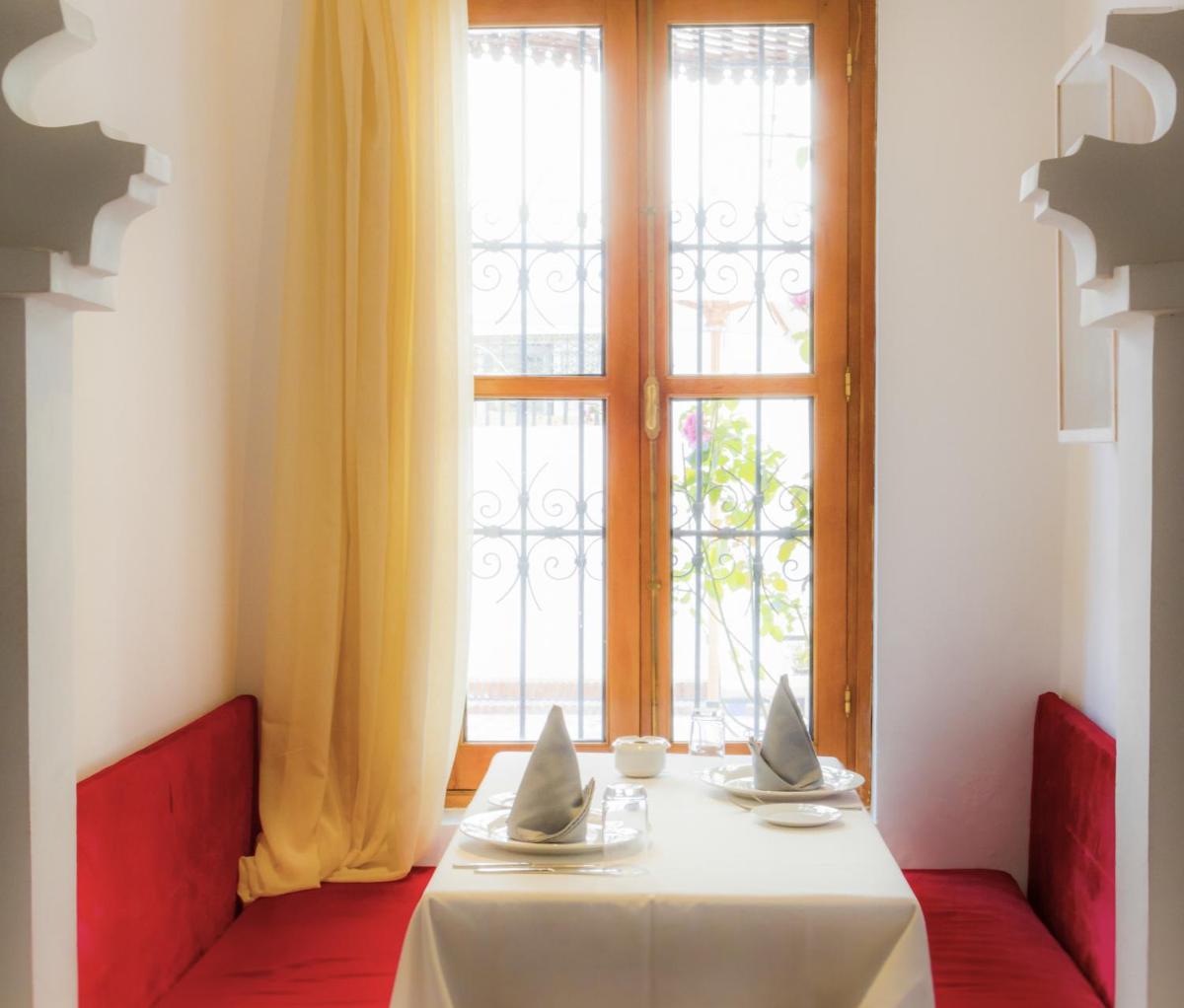 Hotel Blanco Riad