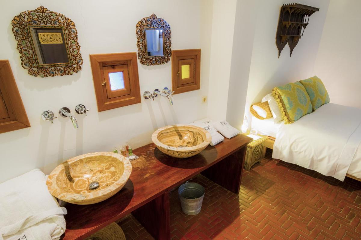 Hotel Blanco Riad