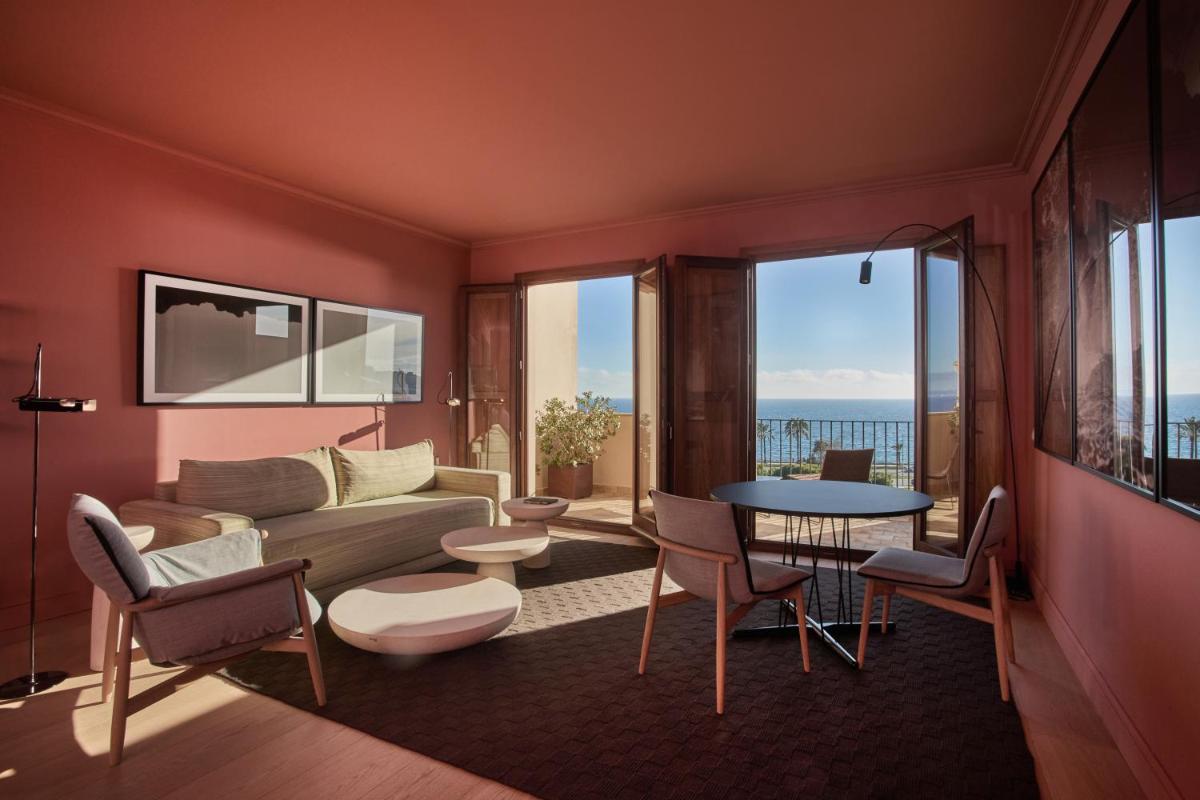 Calatrava Hotel, Mediterranean Sea House
