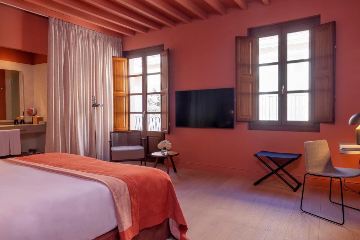 Calatrava Hotel, Mediterranean Sea House