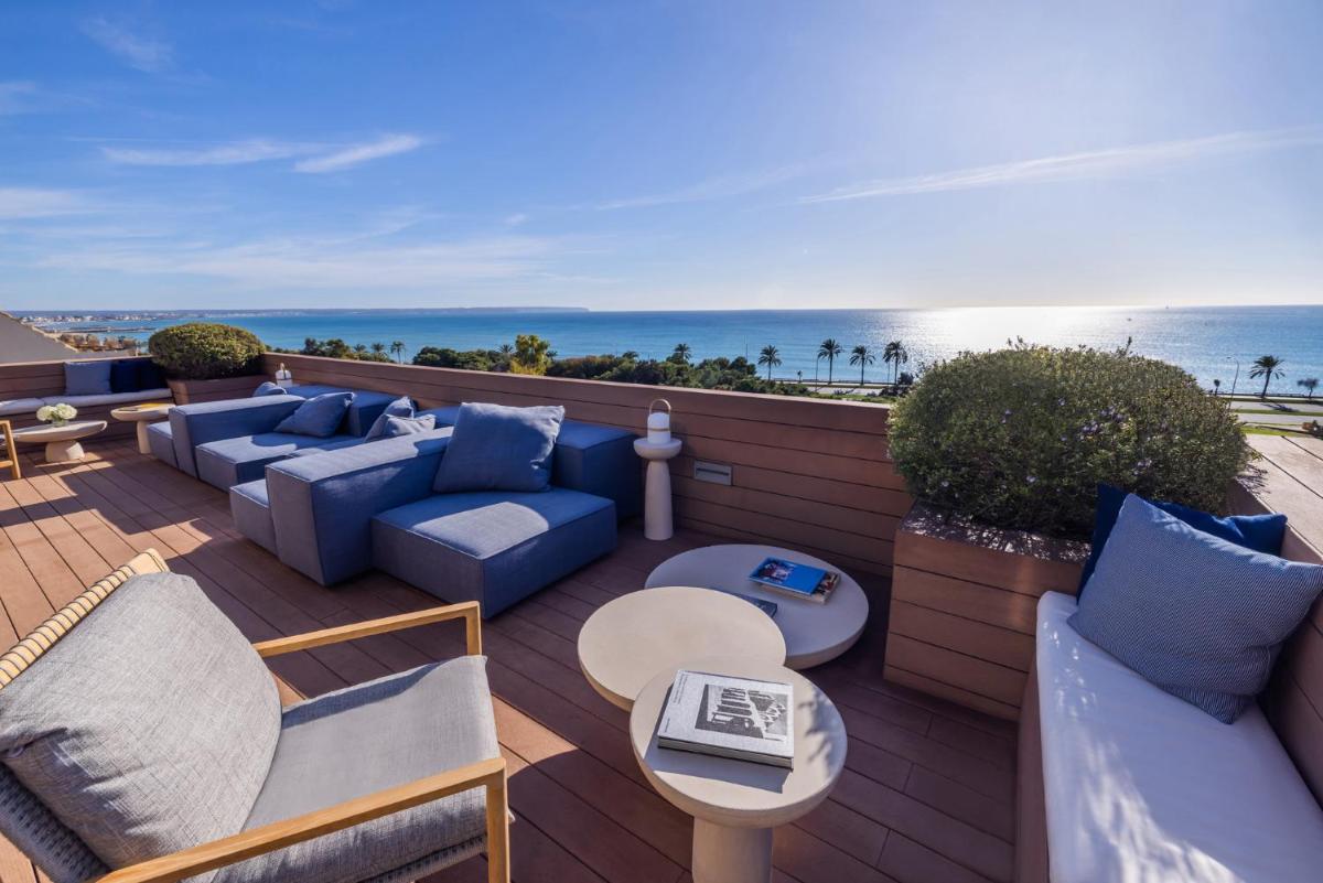 Calatrava Hotel, Mediterranean Sea House