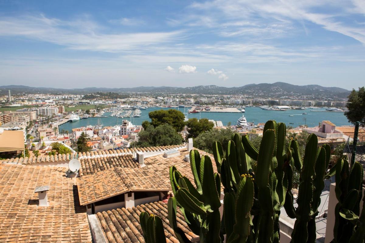 Hotel La Torre del Canonigo - Small Luxury Hotels