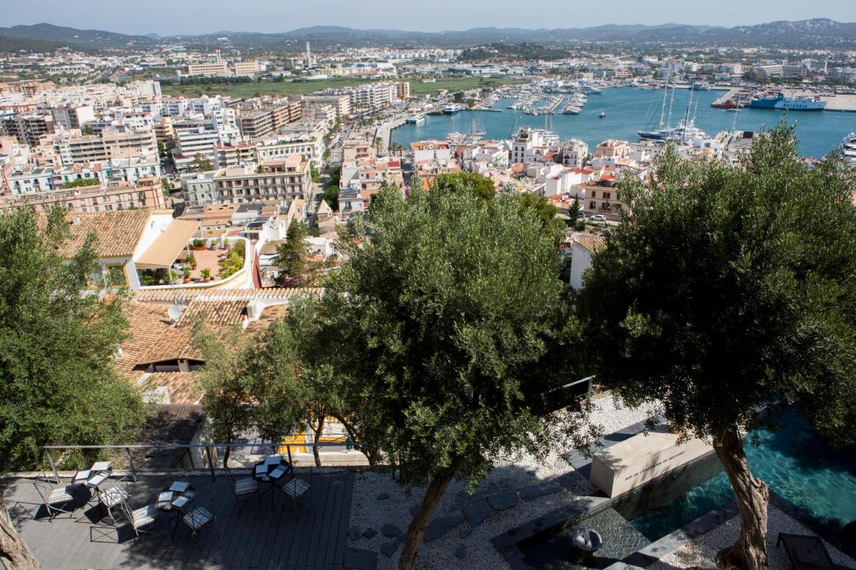 Hotel La Torre del Canonigo - Small Luxury Hotels