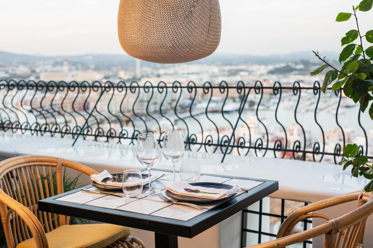 Hotel La Torre del Canonigo - Small Luxury Hotels