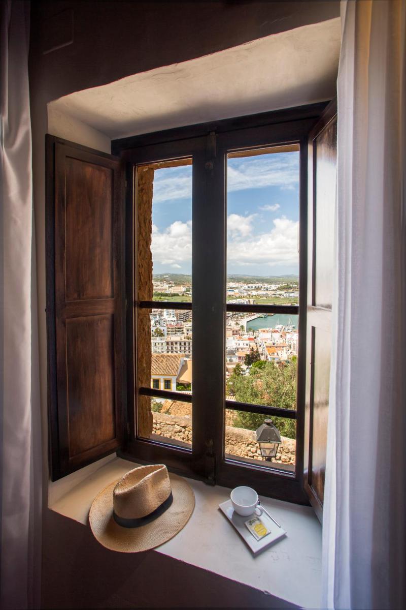 Hotel La Torre del Canonigo - Small Luxury Hotels