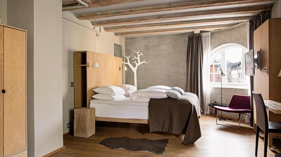 Hotel Brosundet