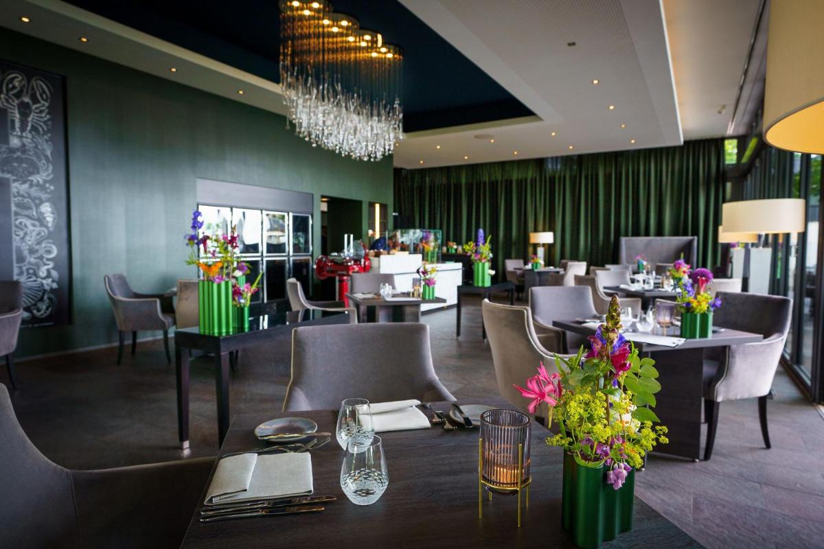 Relais & Châteaux Hotel Burg Schwarzenstein