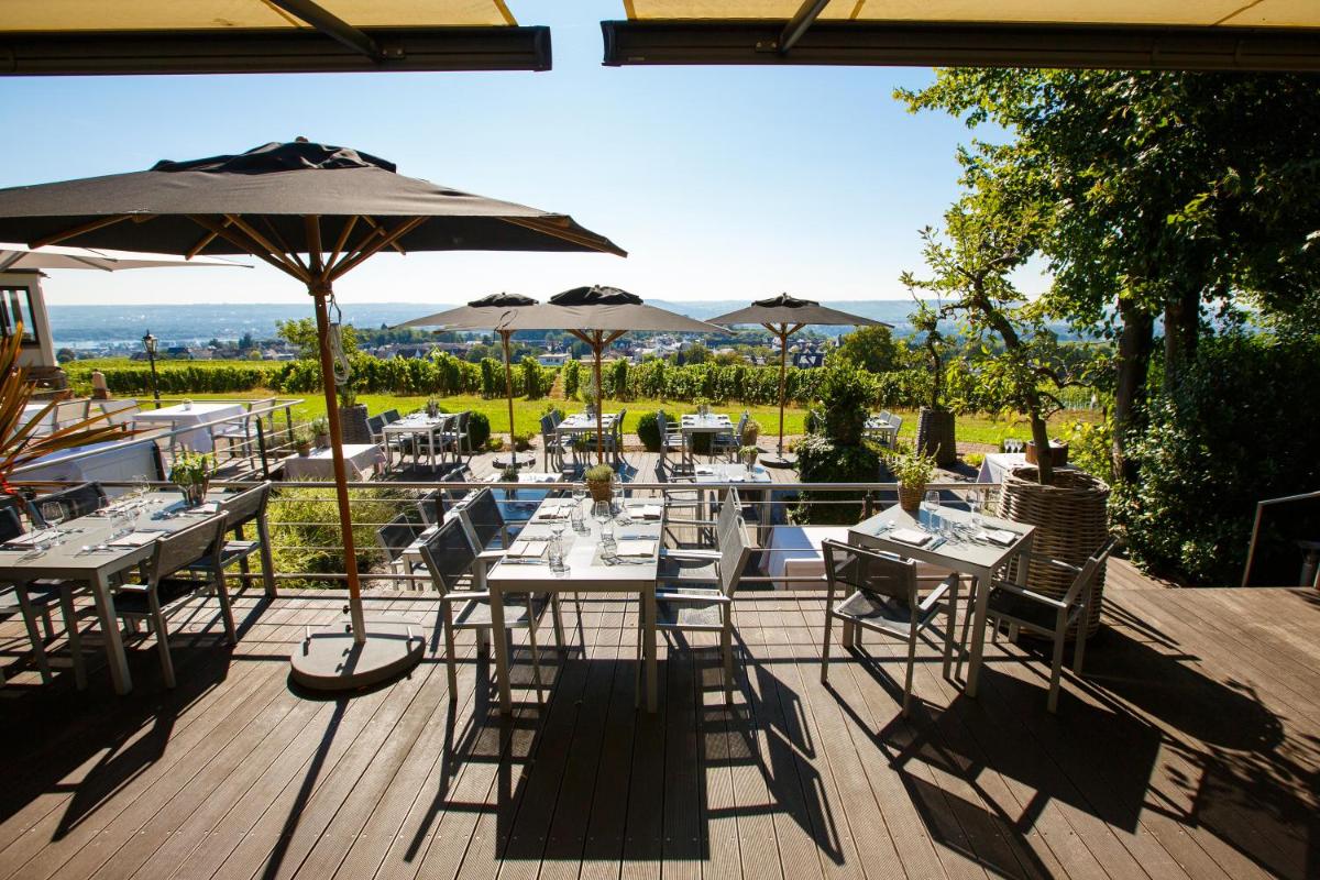 Relais & Châteaux Hotel Burg Schwarzenstein