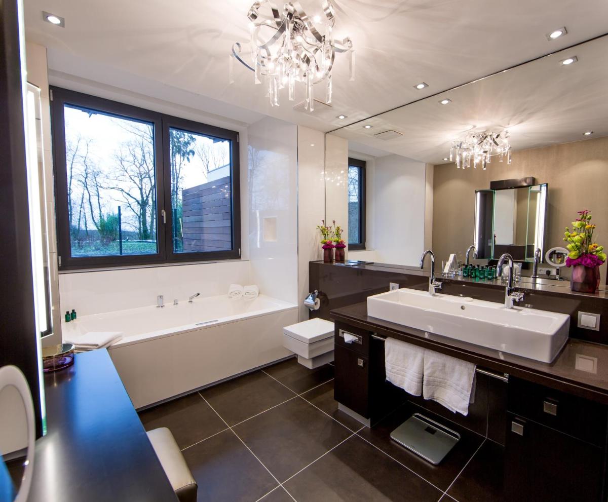 Relais & Châteaux Hotel Burg Schwarzenstein