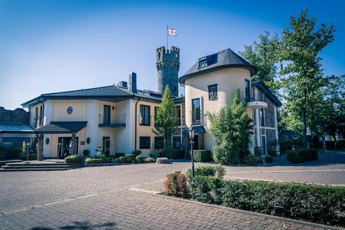Hotel Burg Schwarzenstein
