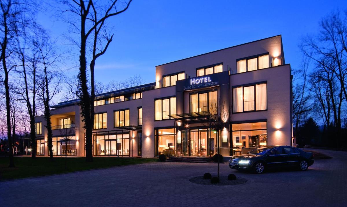 Hotel Burg Schwarzenstein