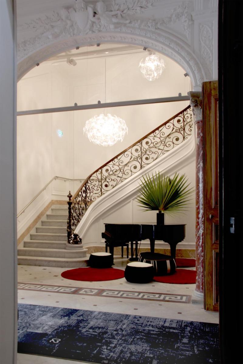 Hotel C2