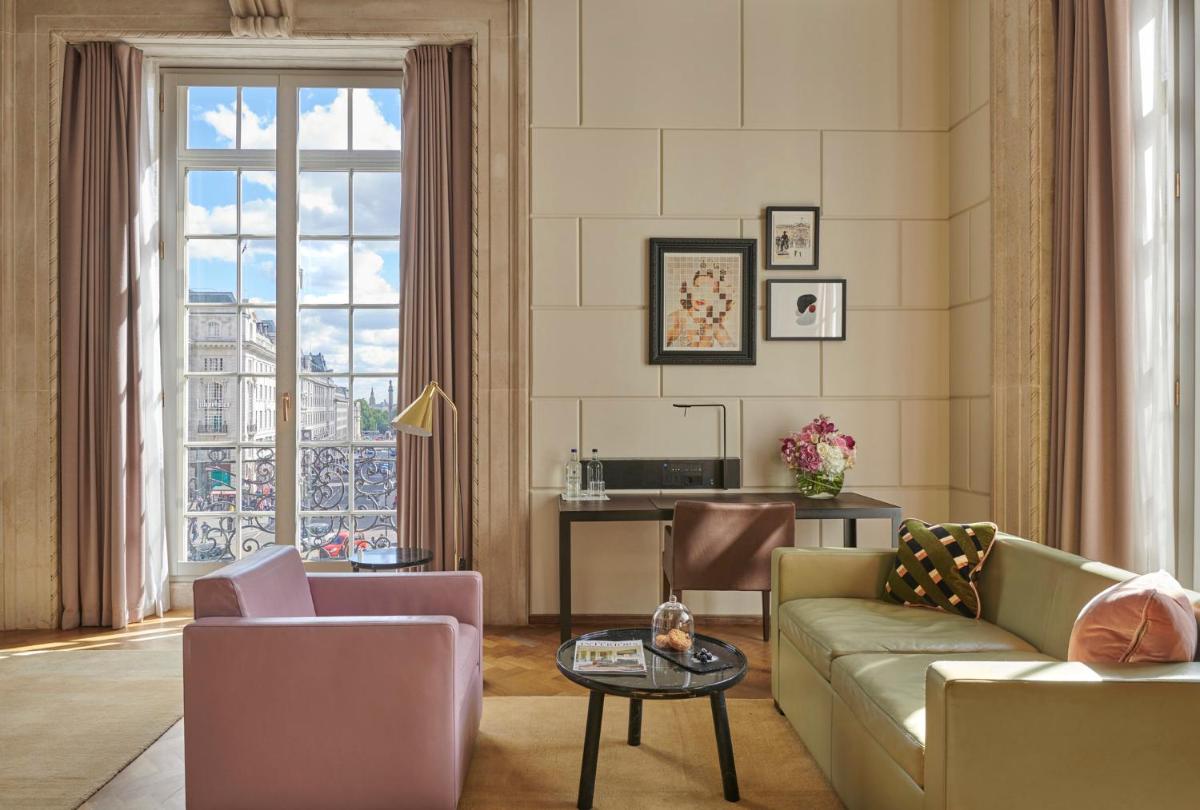 Hotel Cafe Royal