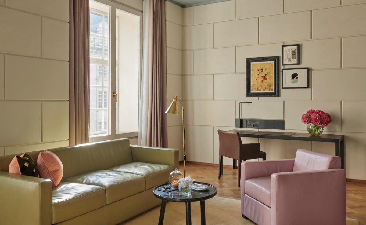 Hotel Cafe Royal