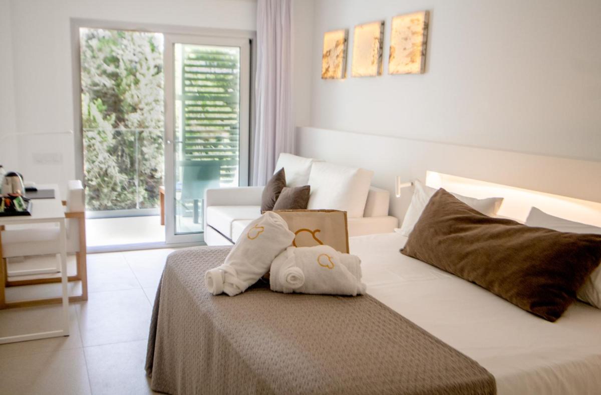 Hotel Cala Saona & Spa